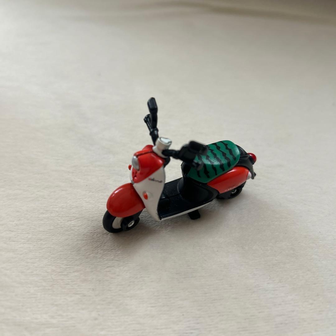 ドリームトミカ 出川哲朗の充電させてもらえませんか？ヤマハE-Vino