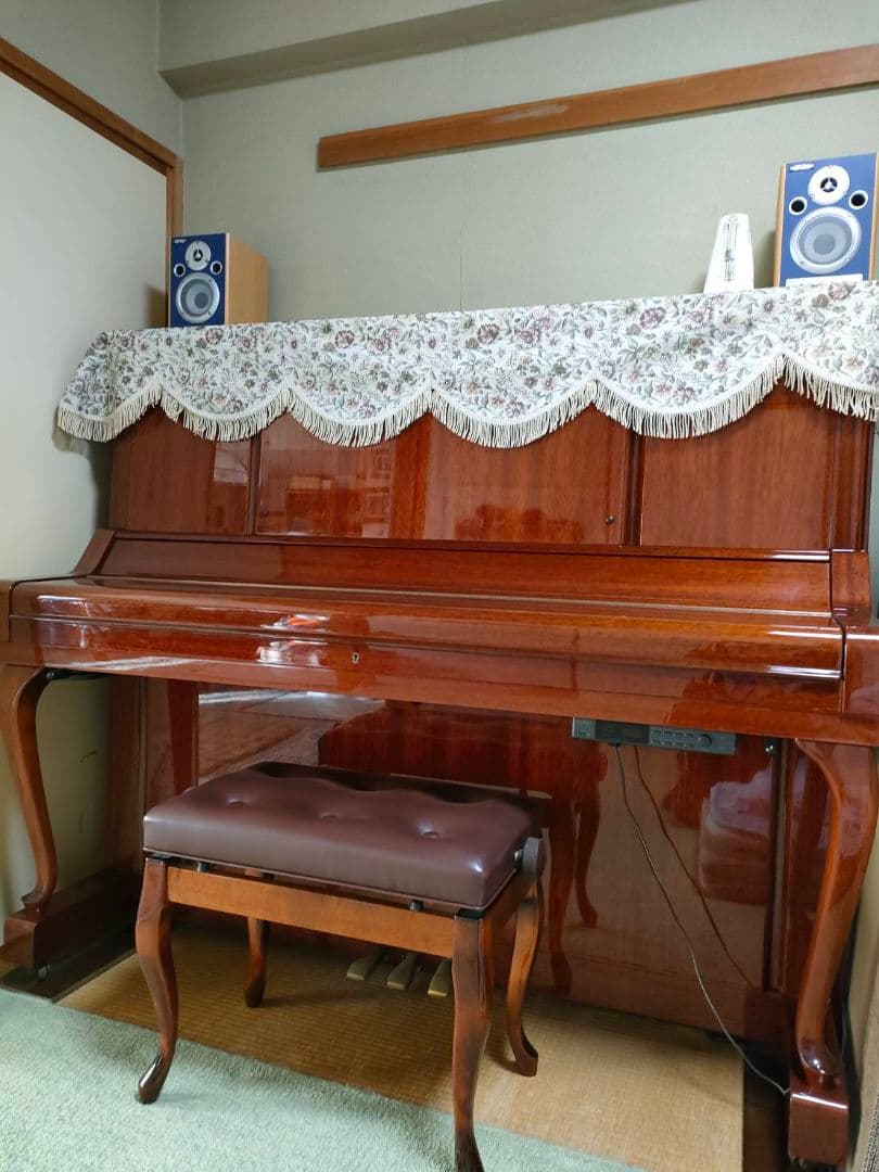 中古ピアノ YAMAHA（ヤマハ）W106 ヤマハ木目ピアノの定番モデル