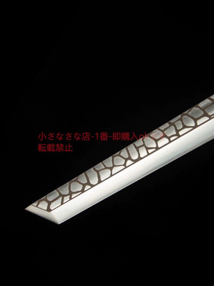 雲が立ち唐刀が立つ 武具 刀装具 日本刀 唐剣 模擬刀