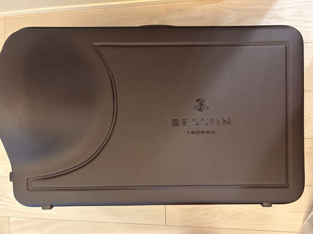 Besson BE767-2 ユーフォニアム 本体 ケース付き - メルカリ