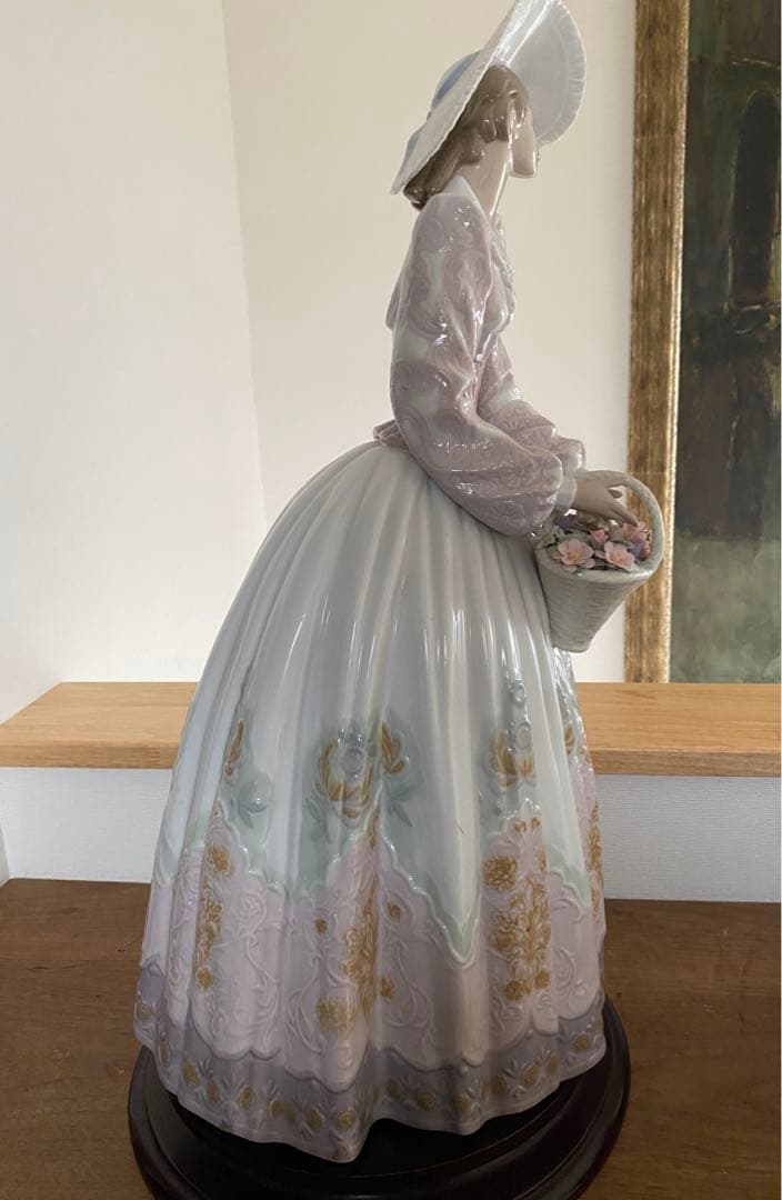 リアドロ　Spring Courtship 台座付　箱無し