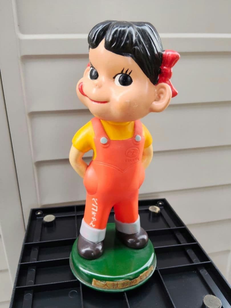 ★超レア　不二家 ペコちゃん 昭和50年　1970年代　入社おめでとう　当時物 1950年に誕生し、今年で75周年を迎えた不二家のマスコットキャラクター