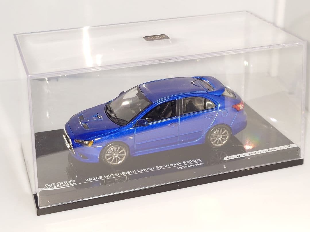 三菱 ランサースポーツバック 1/43 ミニカー ブルー ビテセ