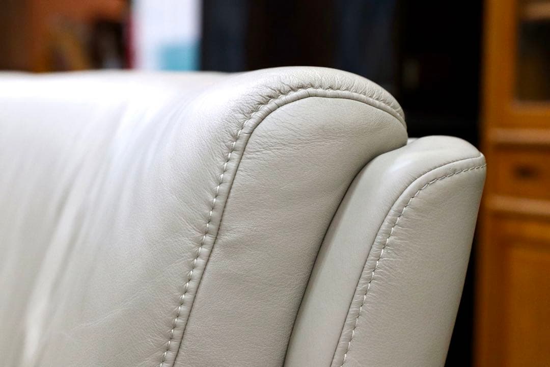 GMIH227○himolla / ヒモラ ベルク 2.5人掛けソファ ラブソ - メルカリ