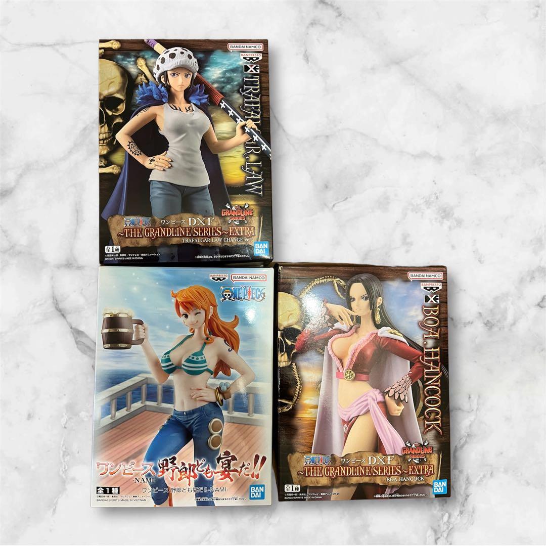 1つ800円以下！ワンピース フィギュア3体 まとめ売り ロー ハンコック