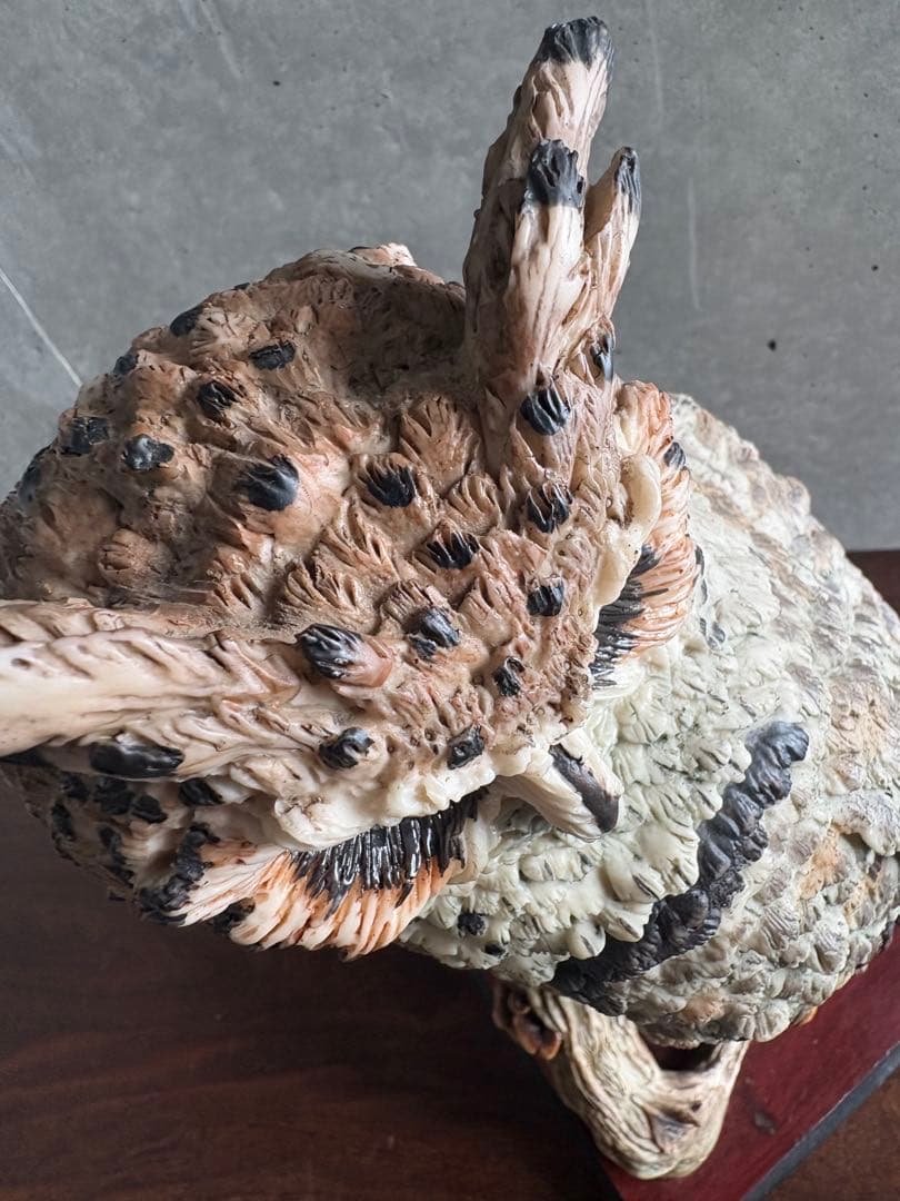 ワシミミズク 大きな置物 高さ57cm、18.8.kg フクロウ科 アンティーク