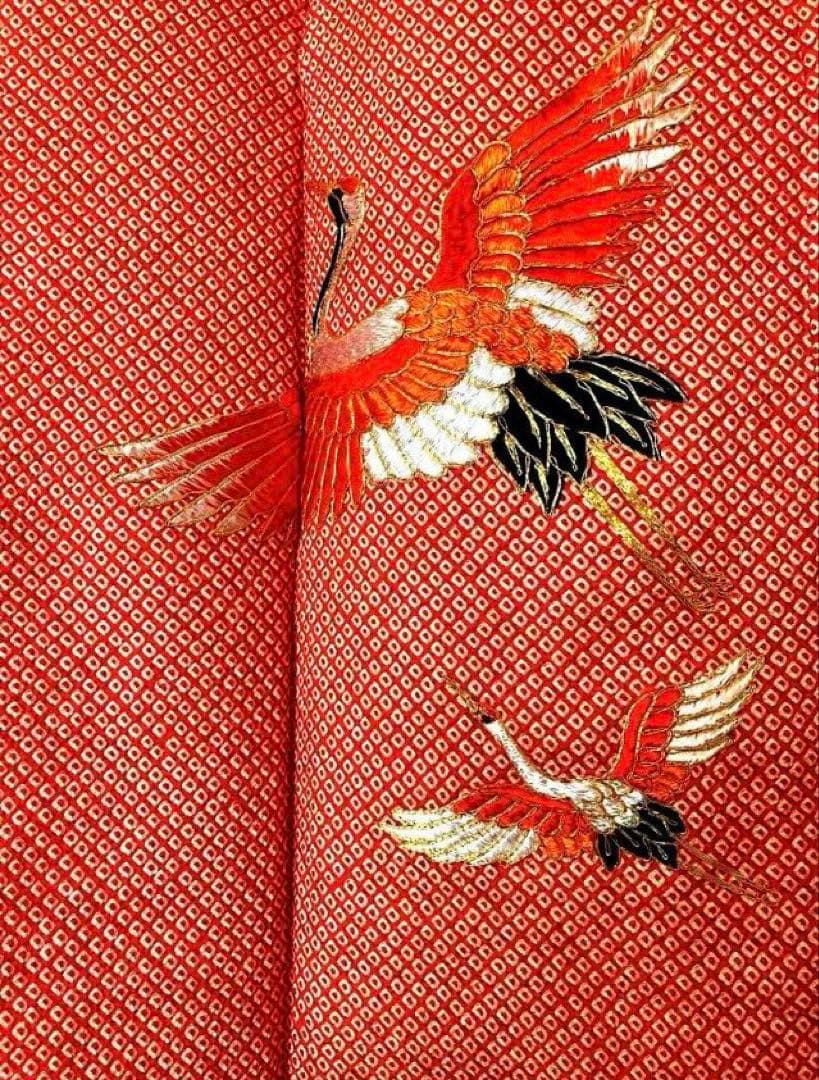 豪華総絞り‼️七五三用着物　大手百貨店扱い　着付け用小物一式付属 七五三七歳四つ身：N080 【正絹】赤 総絞り 牡丹に手毬 | 七五三着物