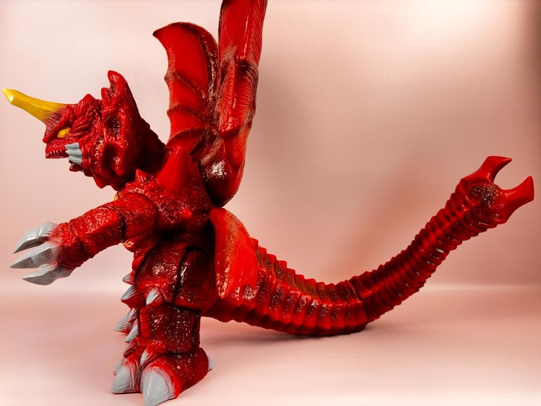 ゴジラ・ストア限定 マルサン×こがねむし 超弩級デストロイア - メルカリ