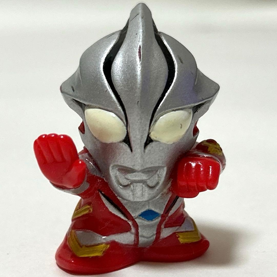 希少 レアポーズ 円谷 指人形 ウルトラマンメビウス インフィニティー 指人形 ウルトラマンメビウス （ウルトラマンショップ限定