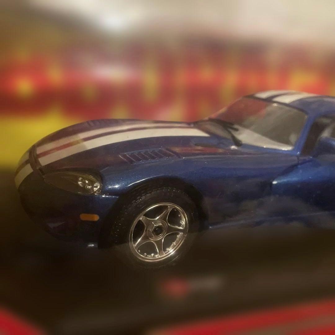 burago 1996年式 ブラゴ ダッチ バイパー GTS クーペ 1/24 - メルカリ