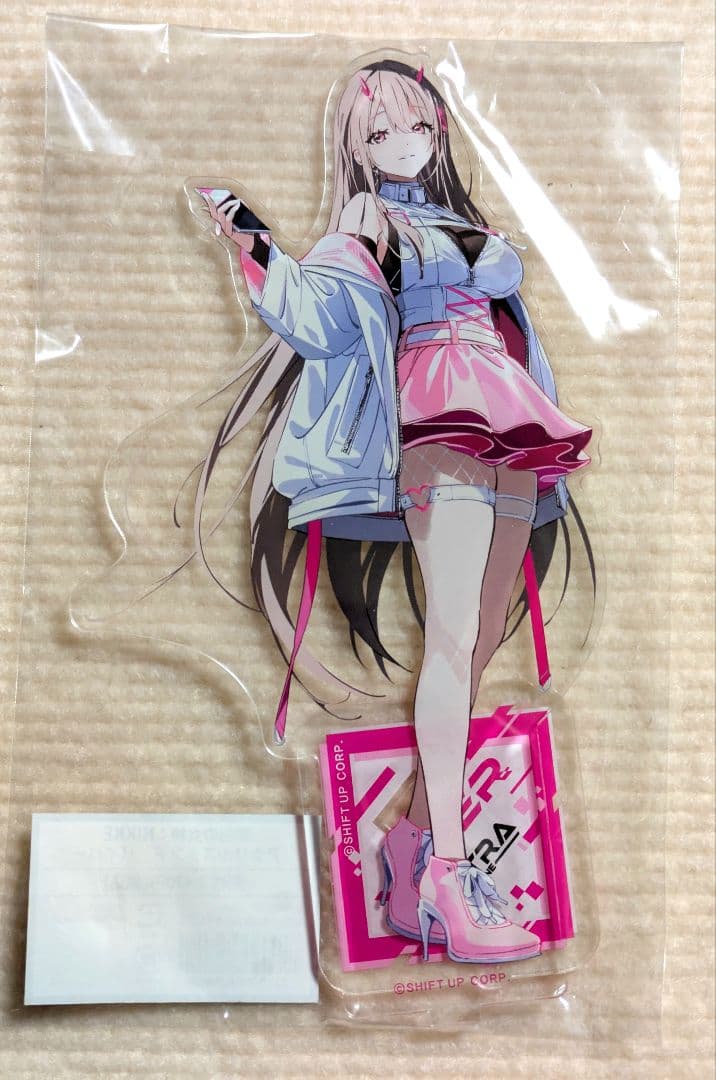 勝利の女神：NIKKE アクリルスタンド 3点セット ラピ バイパー