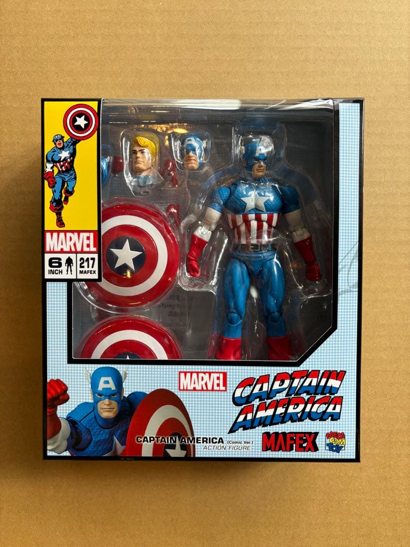アメコミ MAFEX CAPTAIN AMERICA COMIC Ver. g Mafex Marvel Captain America (Comic Version)