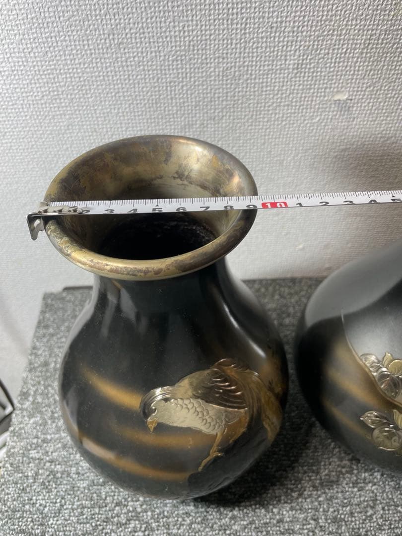 鶯と梅柄の花器 花瓶 蒔絵っぽい装飾 - メルカリ