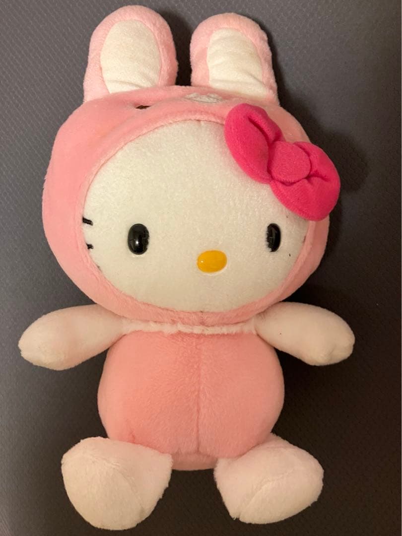 ハローキティ ヤクルト干支ぬいぐるみセット 23体 - メルカリ