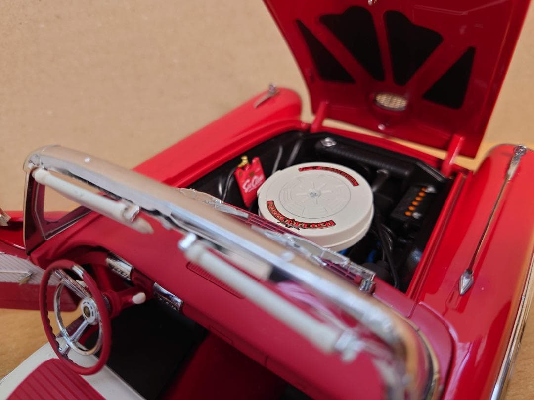 1/18フォード フェアレーン500 オープン 1958 レッド/ブラック - メルカリ