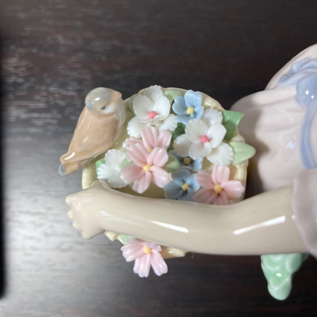 LLADRO リヤドロ No.6826『可愛いお友達』 - メルカリ