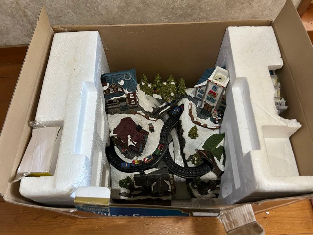 コストコ Animated Village Scene クリスマス オルゴール - メルカリ
