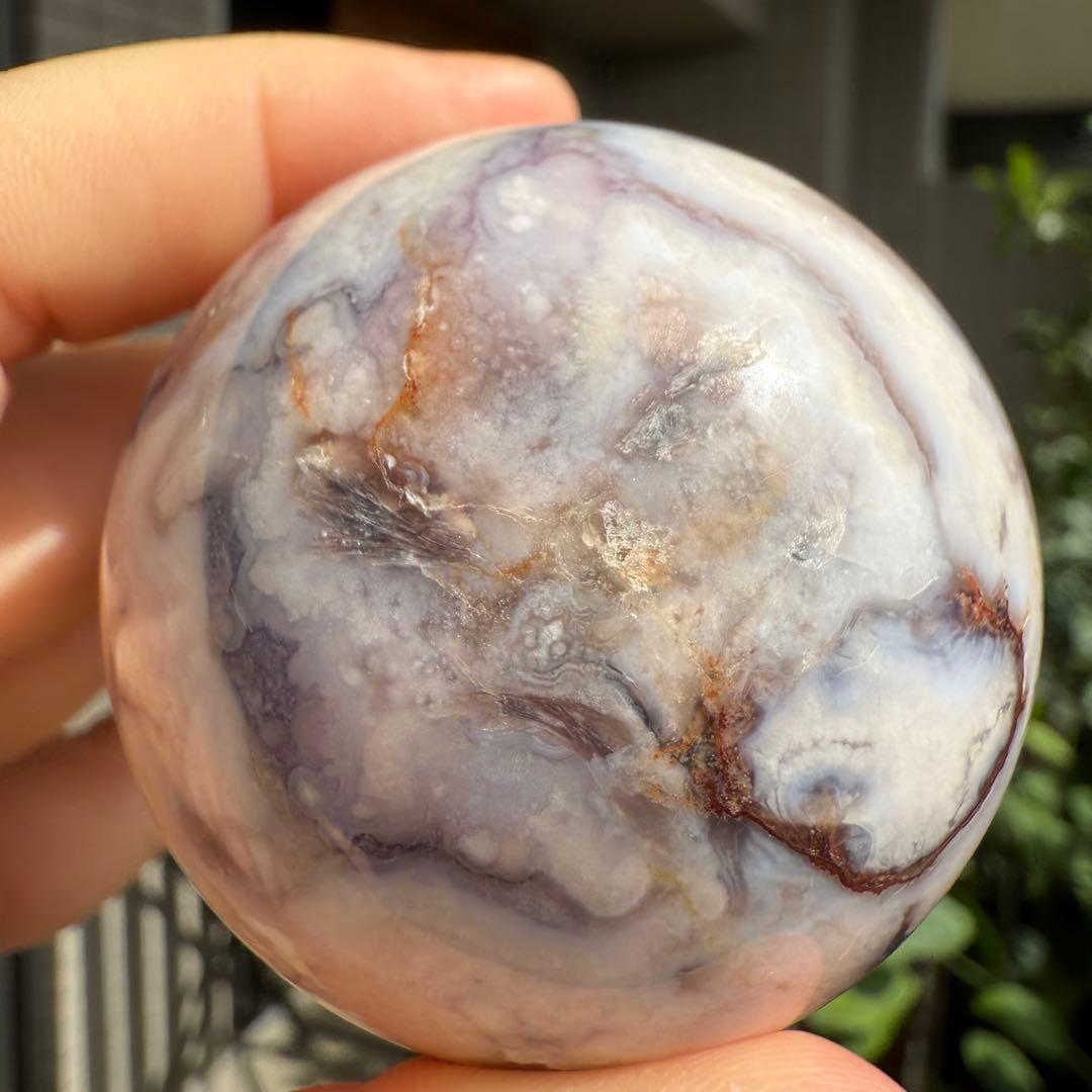 高品質　ブルー桜瑪瑙　スフィア　ブルーアゲート　台座付き　丸玉　52.5mm①