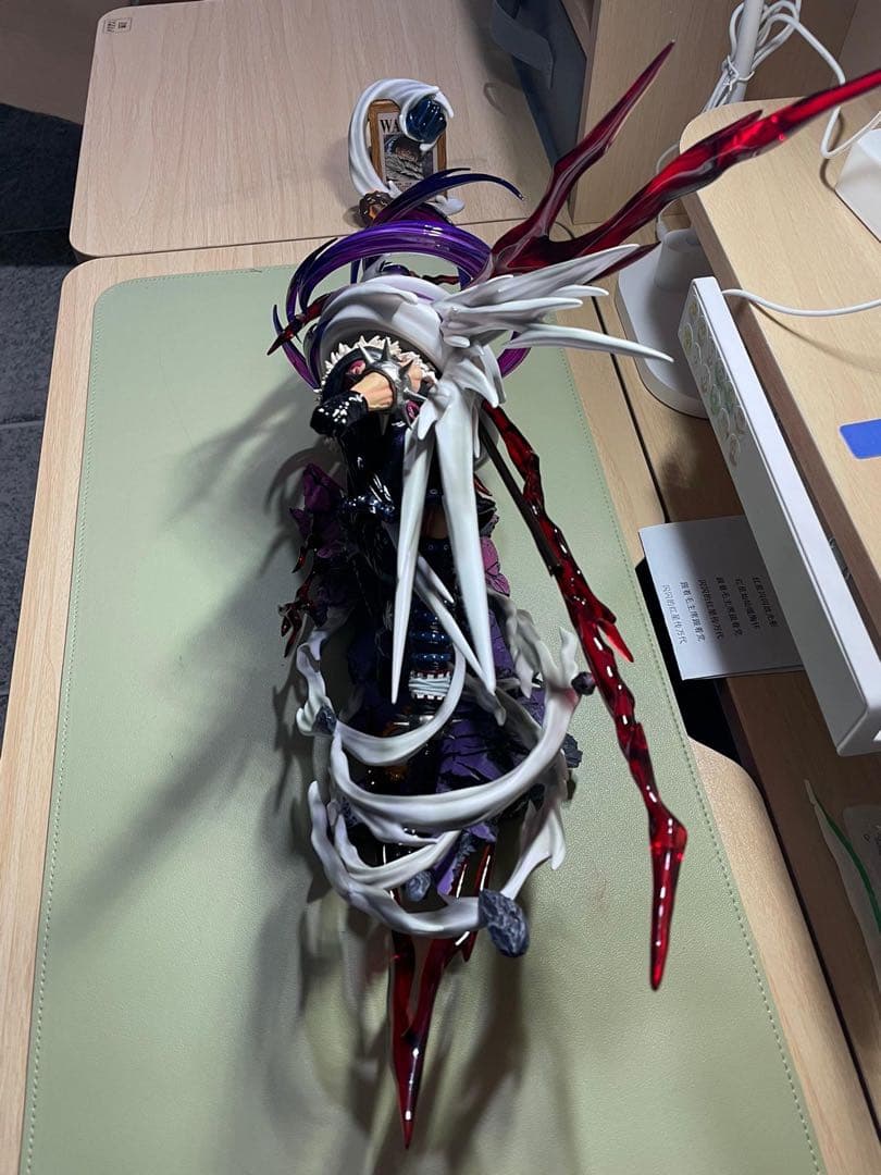 ワンピース ビッグマム海賊団 カタクリ フィギュア 塗装済み品