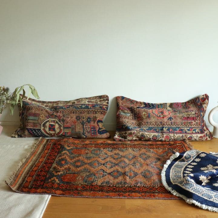 クッションカバー ヴィンテージ イラン ラグ トライバル Cの通販はau