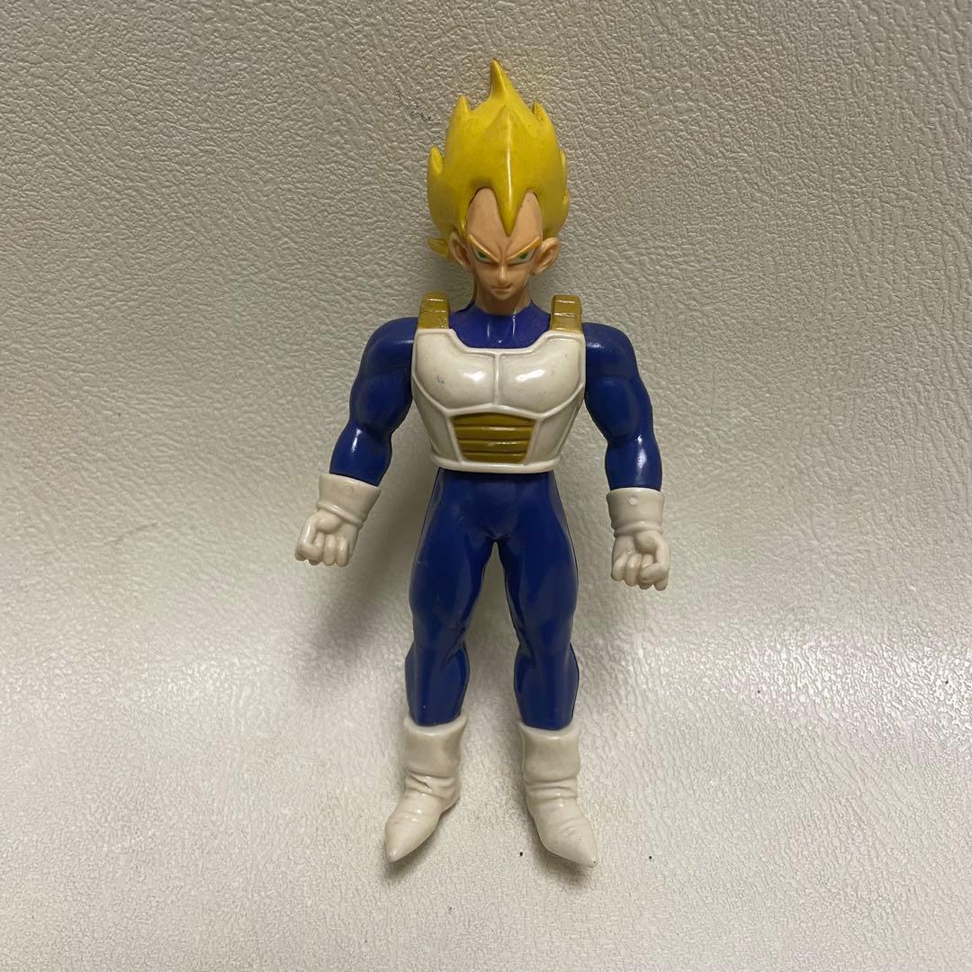 ドラゴンボール　フィギュア　スーパーサイヤ人ベジータ Amazon.co.jp: TAMASHII NATIONS TAMASHII NATIONS S.H.フィギュアーツ
