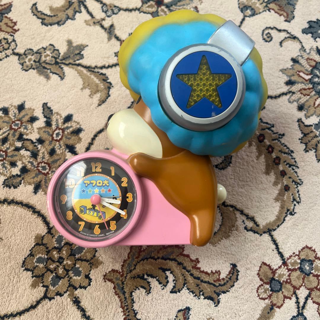 アフロ犬 目覚まし時計 ノリノリビートで朝からごきげん ハイ