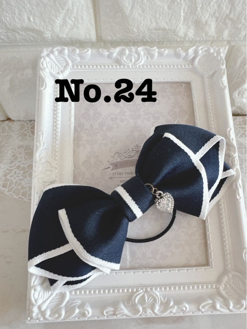 No.24リボンヘアゴム☆ハンドメイド☆ホワイトウールエッジ☆ネイビー系 楽天市場】【 ヘアゴム キッズ 】サテン フラワー 付ステッチ 二重