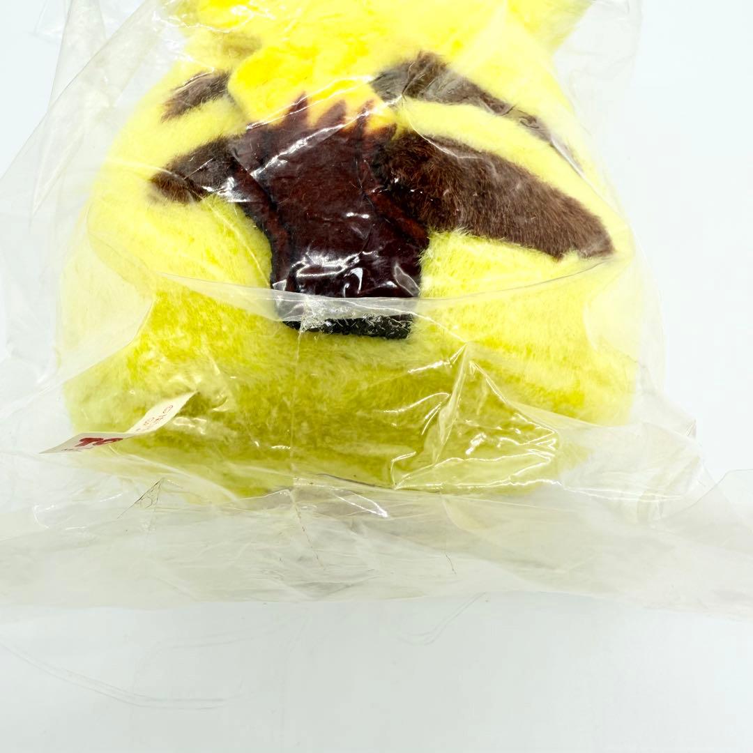 希少☆未開封】TOMY製 ピカチュウ 初期 サンタ ぬいぐるみ - メルカリ