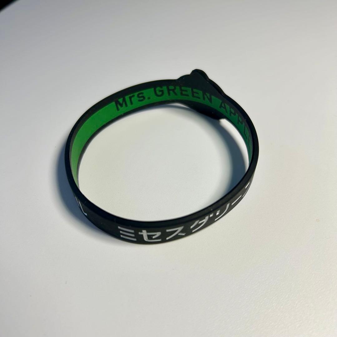 Mrs. GREEN APPLE カタカナ ラバーバンド - メルカリ