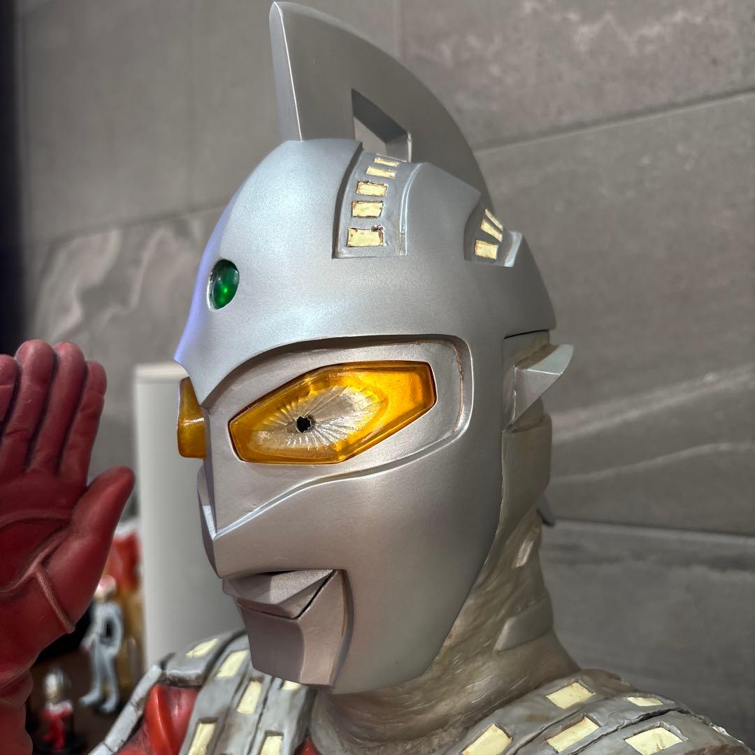 パラノイア工房 究極完成品 ハイパーホビー ウルトラセブン 特大