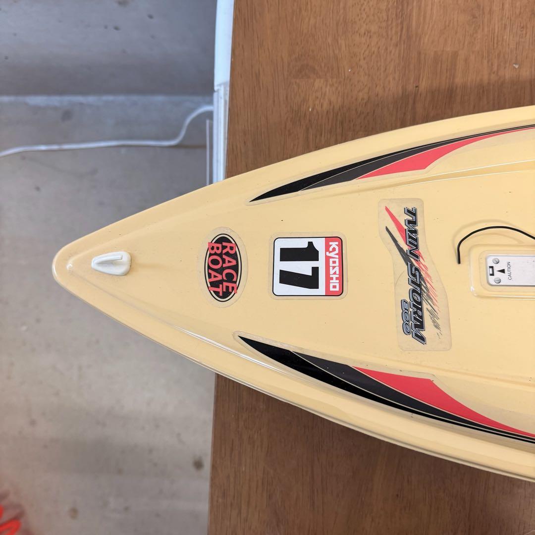 ○ 美品 京商 KYOSHO TWIN STORM 800 船舶 ラジコン 廃番 - メルカリ