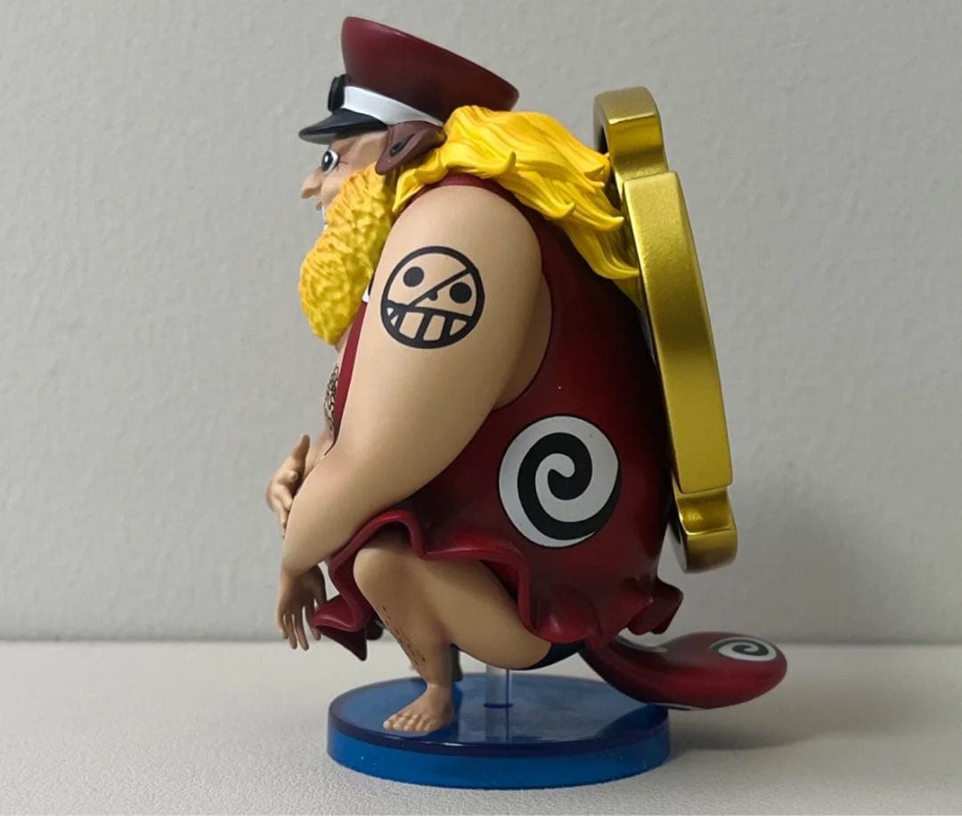 ワンピース カルマ マクガイ 2体 ガレージキット ガレキ スタチュー①