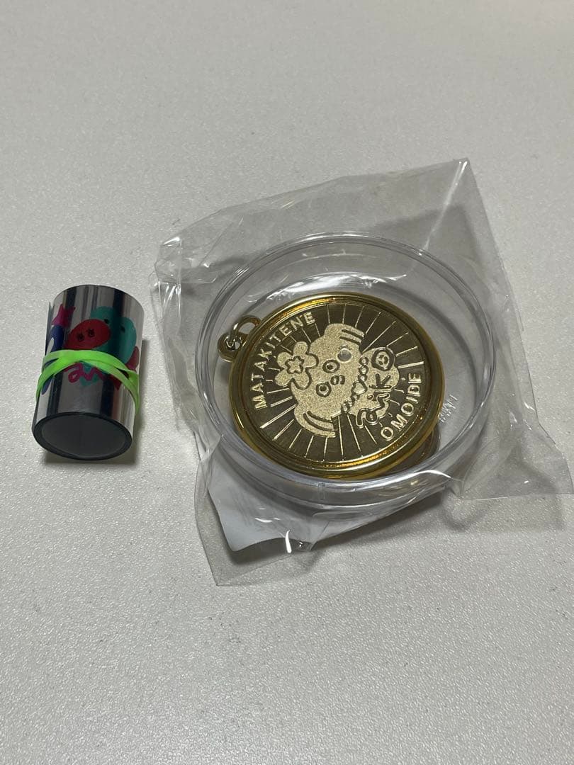 aiko メダルキーホルダー 12/31 LLP24.9 おまけ付き - メルカリ