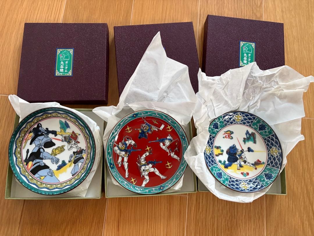 ガンダム九谷焼 豆皿 7枚セット - メルカリ