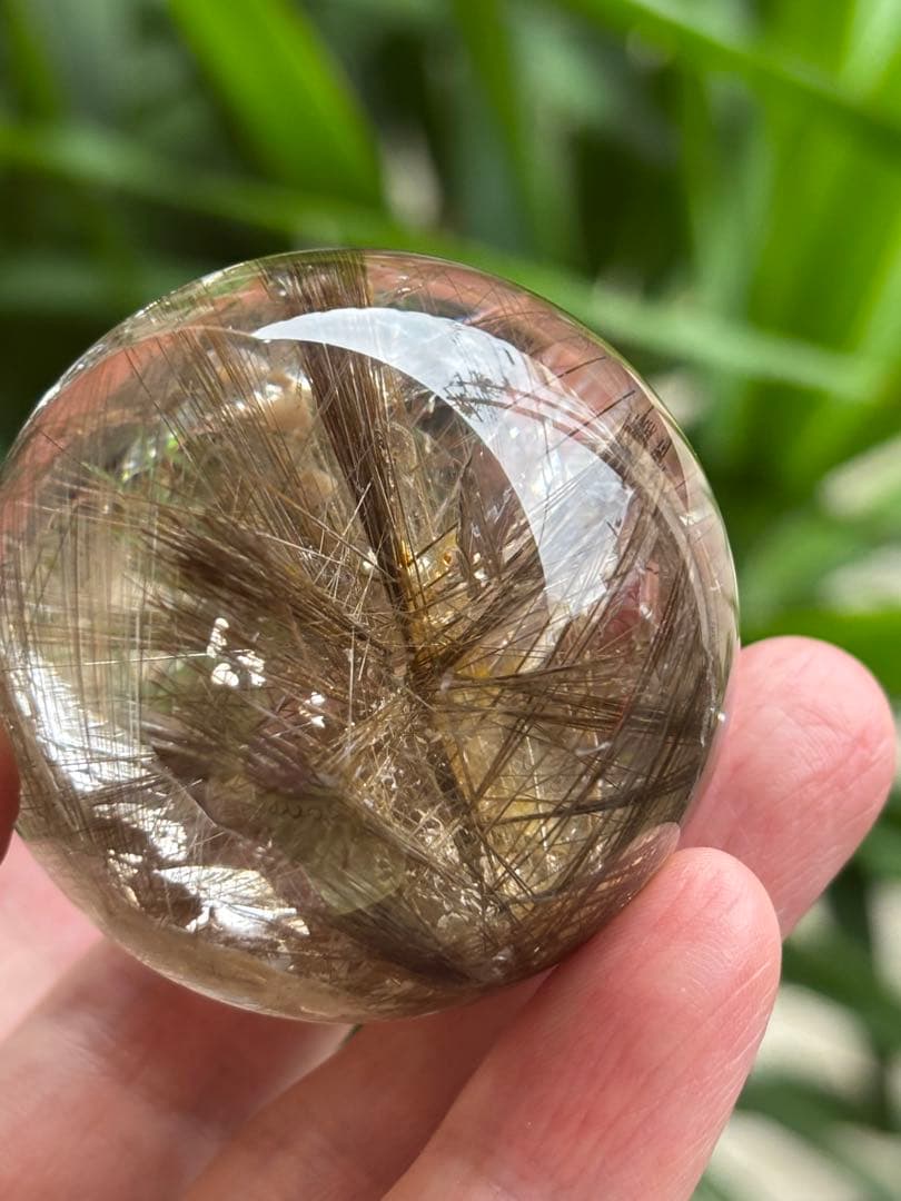 デビルルチルクォーツスフィア　ゴールドルチル&シルバールチル共生　4.73cm