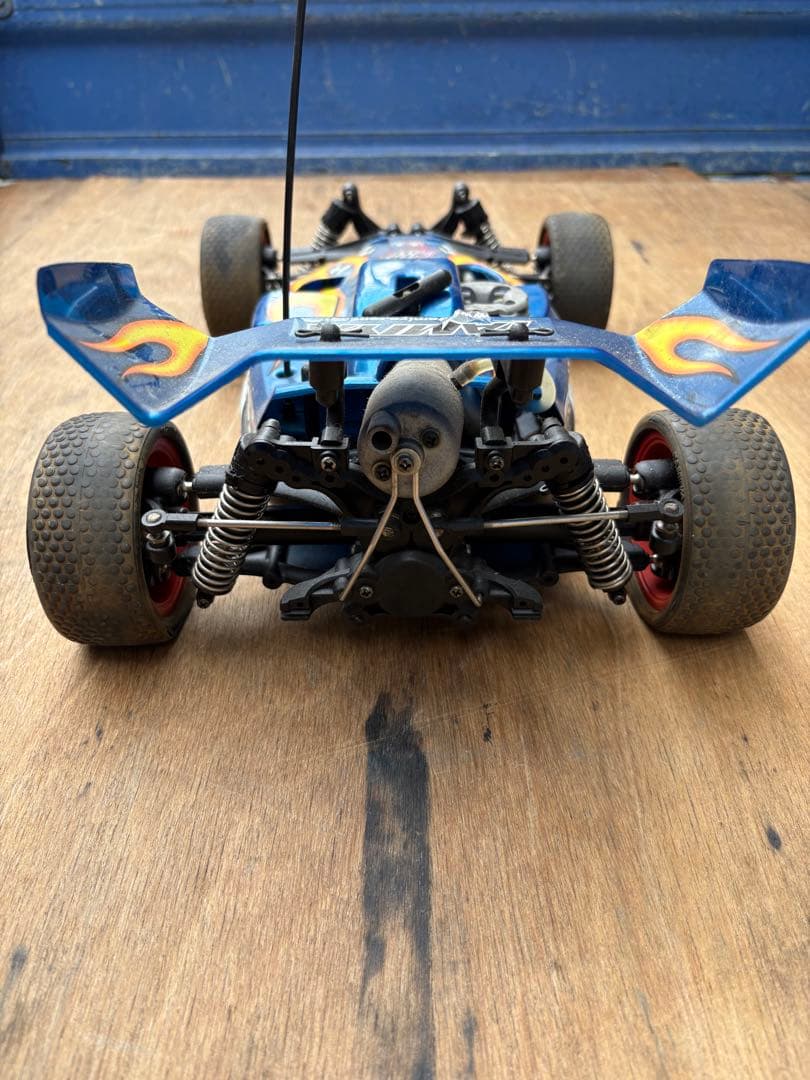 L*y様 ジャンク タミヤオフロードカー NDF-01 ナイトロサンダー エンジ