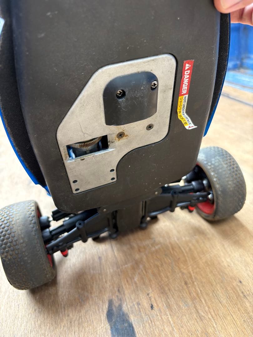 L*y様 ジャンク タミヤオフロードカー NDF-01 ナイトロサンダー エンジ