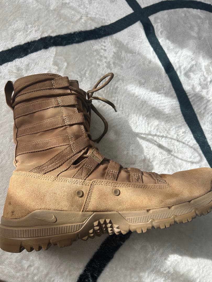 米軍　NIKE SFB GEN 28 LEATHER COYOTE 30.5cm