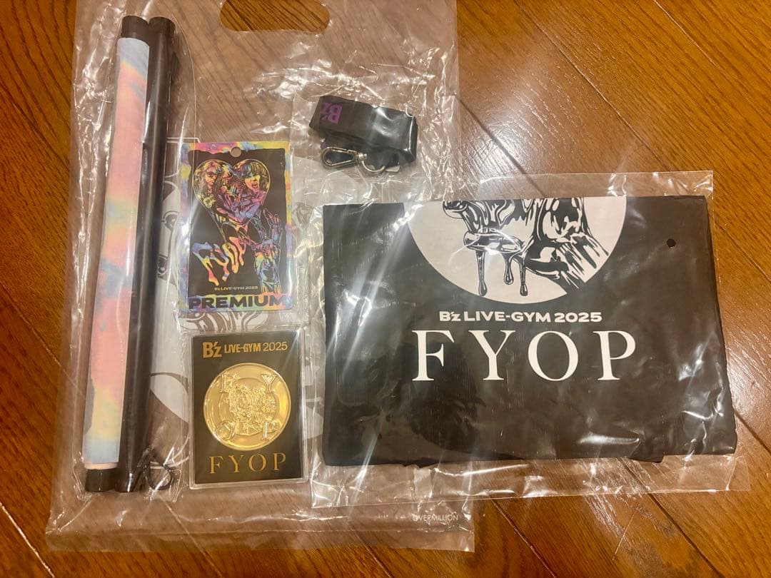 B'z LIVE-GYM2025 FYOP Premium席専用オリジナルグッズ B'z LIVE-GYM2025 FYOP Premium席専用オリジナルグッズ - メルカリ