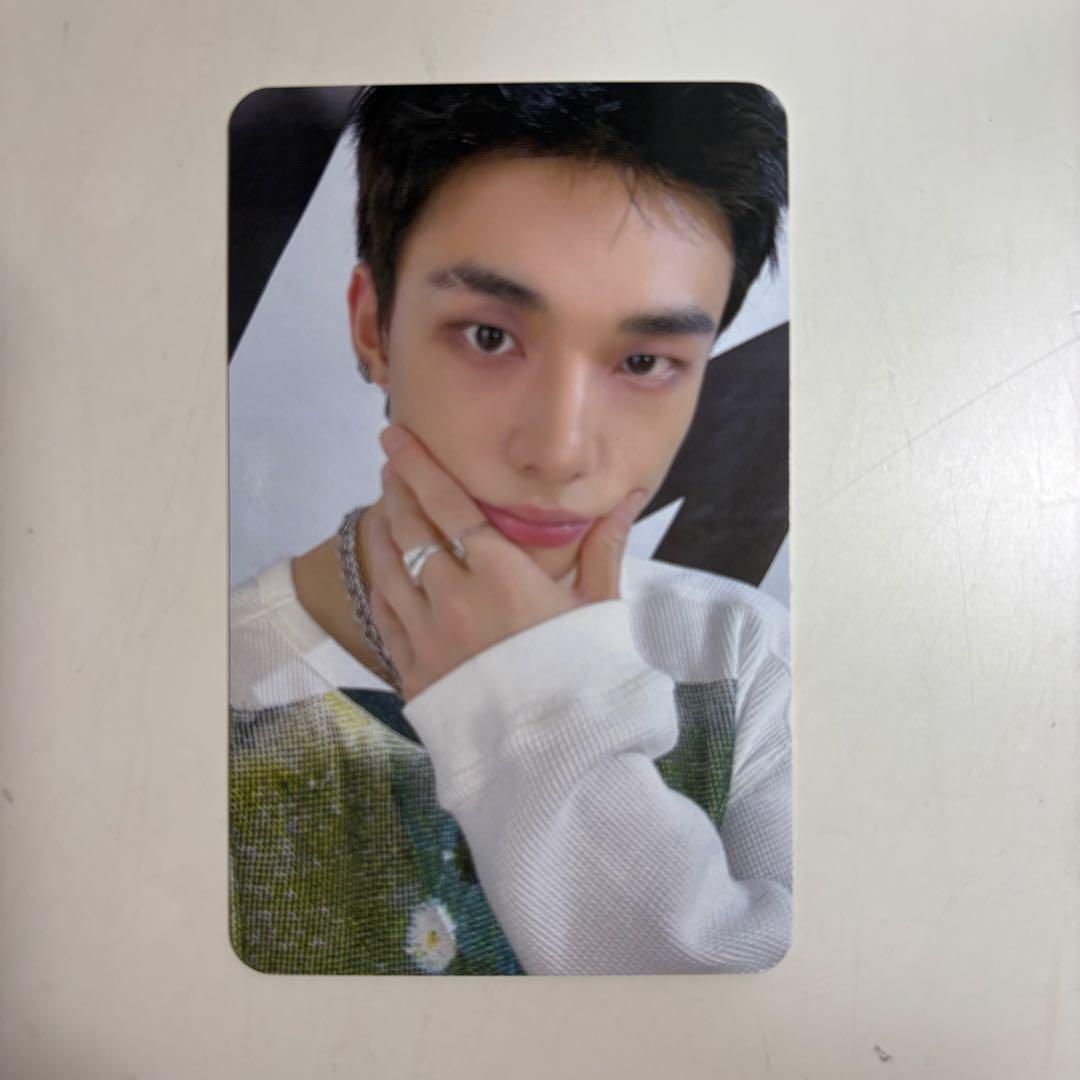 Stray Kids celebrATE トレカ リアルタッチ ヒョンジン - メルカリ