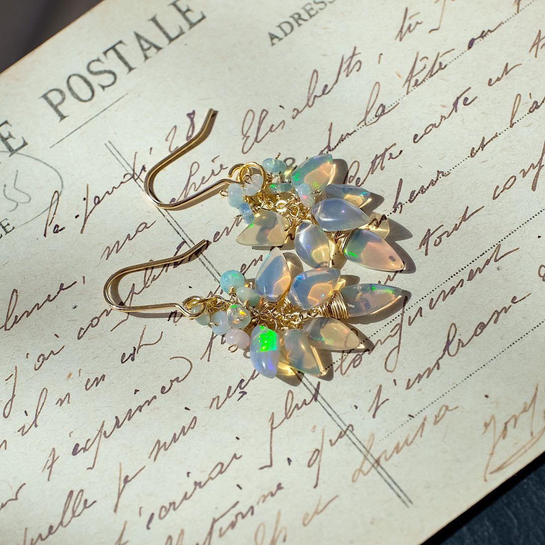 14kgfピジョットカラーオパールピアス/イヤリング 14Kgf 京都オパールクリスタルピアス ピアス（スタッド・一粒） Alice