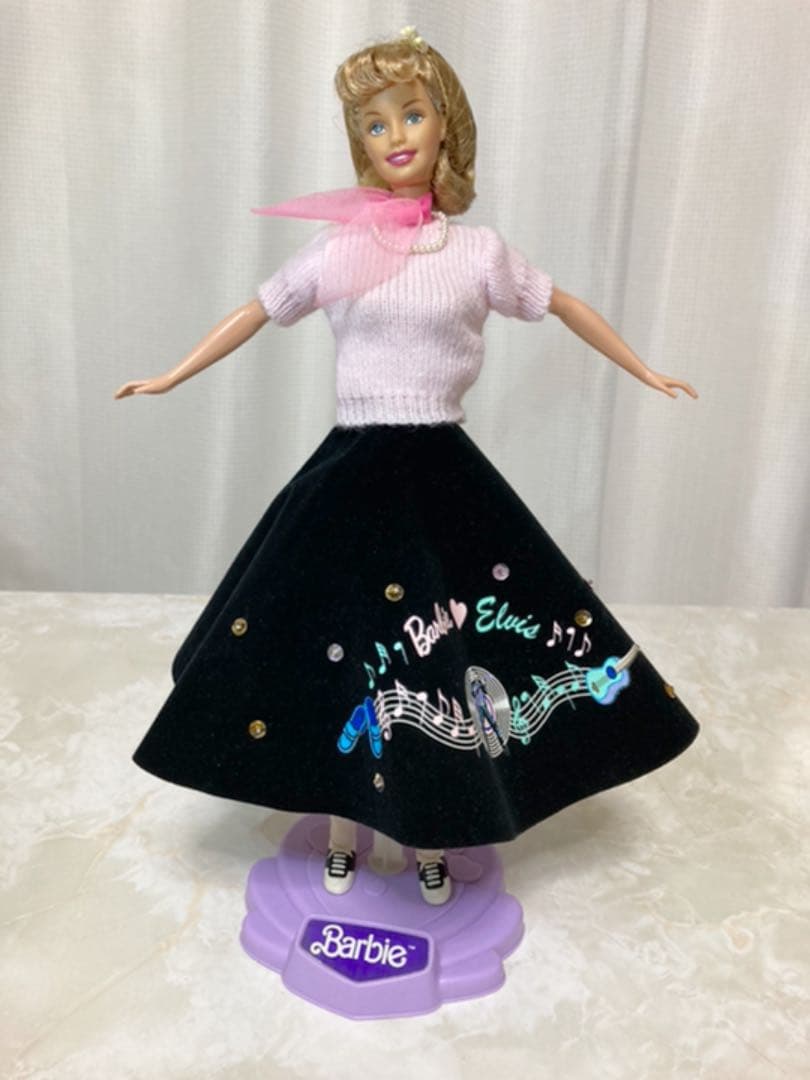 カスタマイズド エルビスプレスリーとグリースのサンディ 2体セット