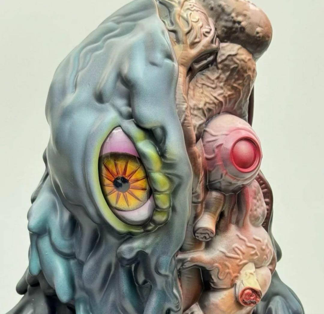 モンスターマインドトイズ ヘドラ 内臓バージョン - メルカリ