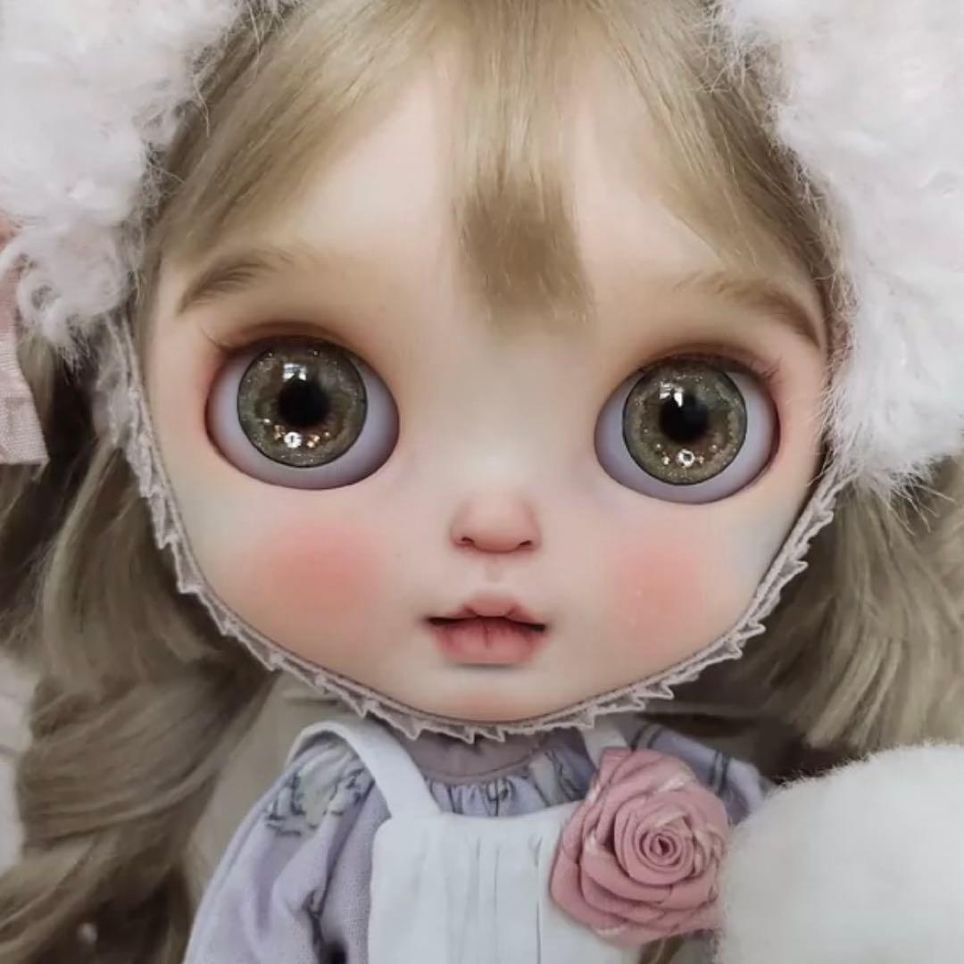 カスタムブライス 人形 海外作家様 キラキラ うさぎちゃん 愛おしい