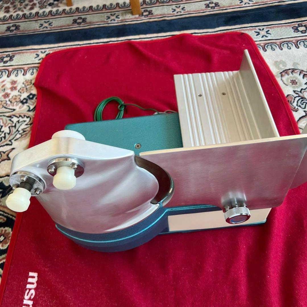 日本製ユニバーサルスライサー 肉切り機 厚さ0-40mm調節可 業務