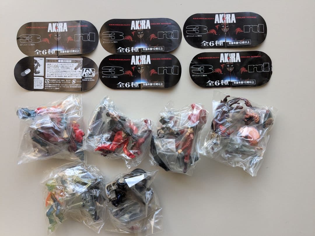 海洋堂 K＆M AKIRA アキラ フィギュア シリーズ K＆M AKIRAーアキラー3rd 金田とバイク&鉄雄-攻撃-&ケイ-媒体-3体セット