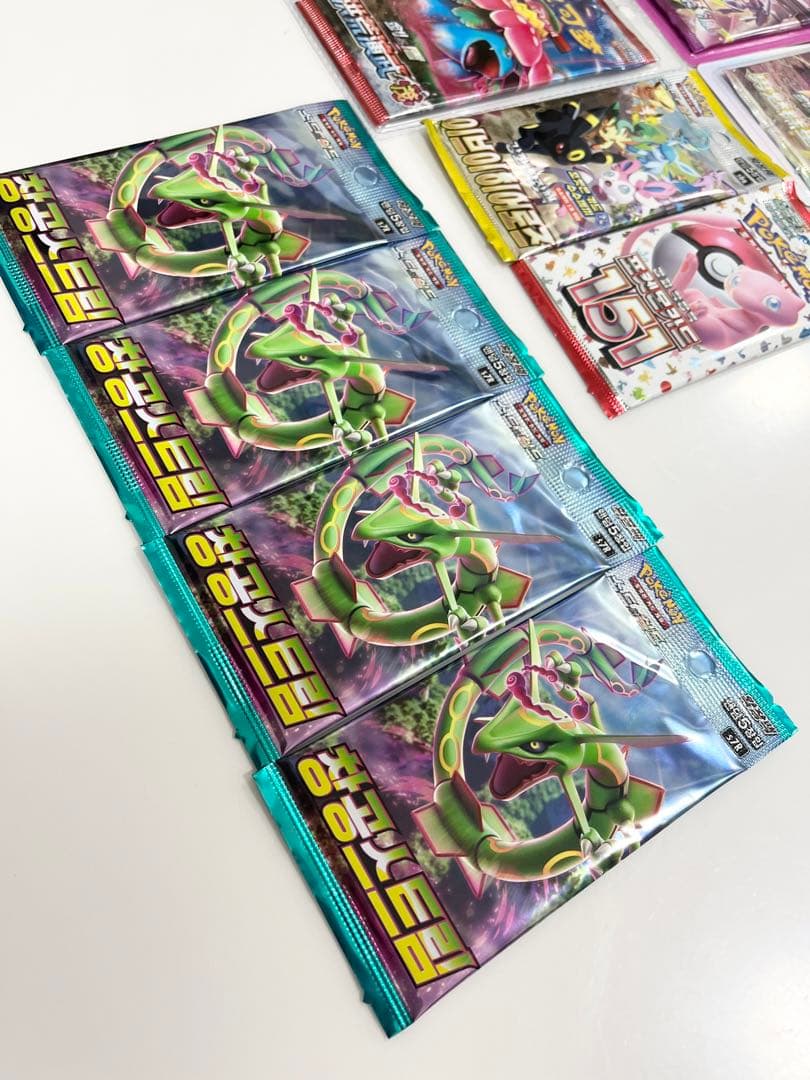 イーブイヒーローズや151海外版未開封パック《ポケカ》PokemonCard