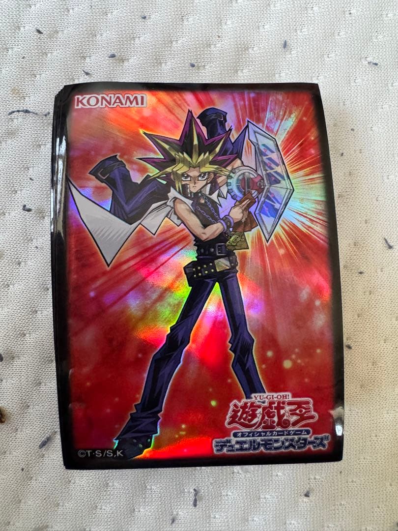 6月末まで最終値下げ 遊戯王スリーブ まとめ売り 希少 おまけ付き