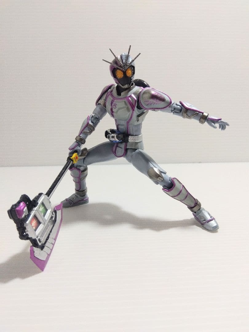 s.h.figuarts 仮面ライダードライブシリーズ　仮面ライダーチェイサー