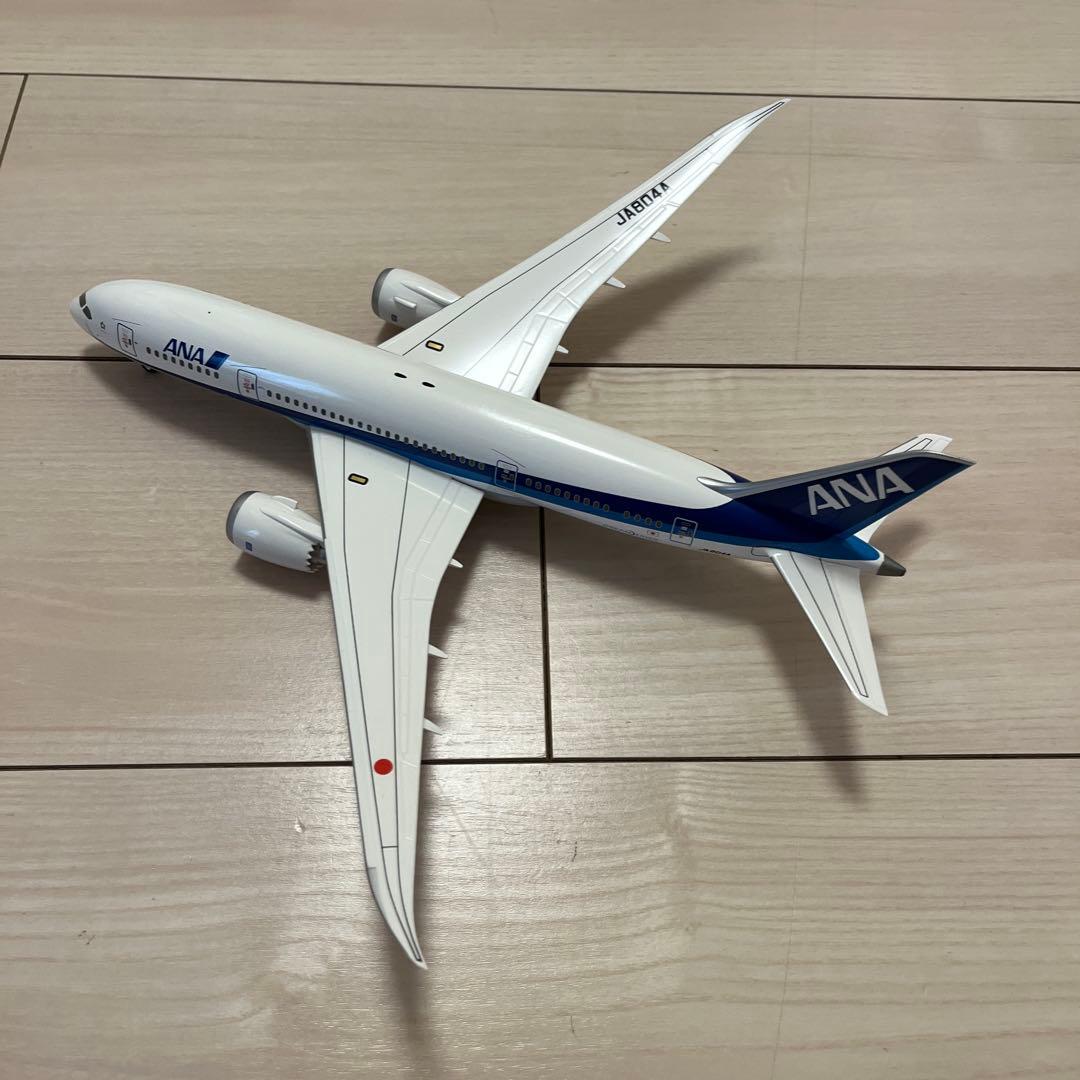 ANA Boeing 787-8モデル 1:200 スケール - メルカリ